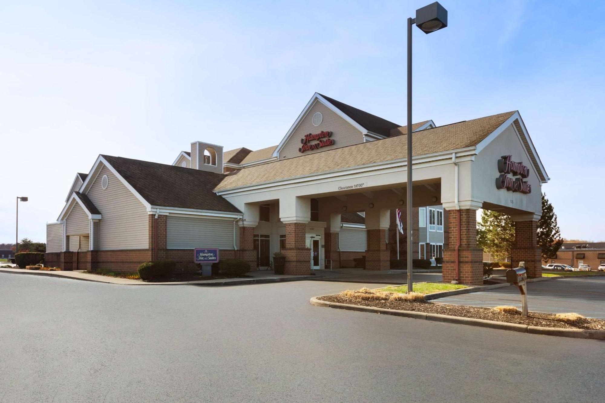 Hampton Inn & Suites Scottsburg Exterior foto